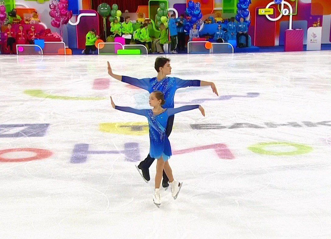 Фото из трансляции Первого канала