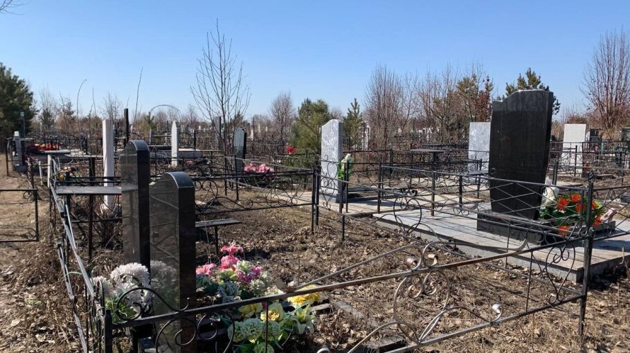 В Русской православной церкви дали советы по обустройству могил