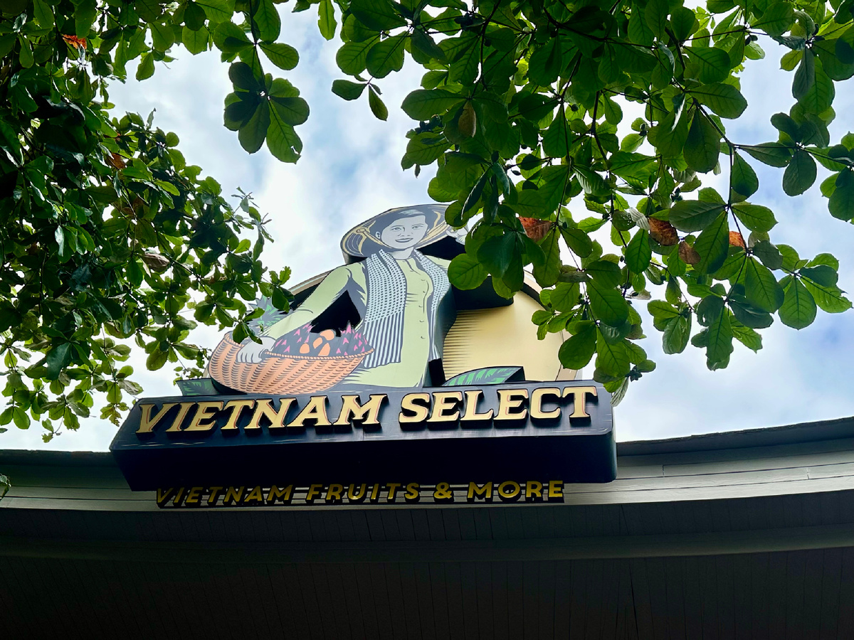 Супермаркет в Сансет Таун.