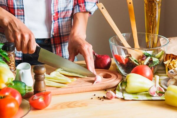 Микробиом: Как еда меняет ваш внутренний мир. 3 новых исследования, которые перевернут ваше меню