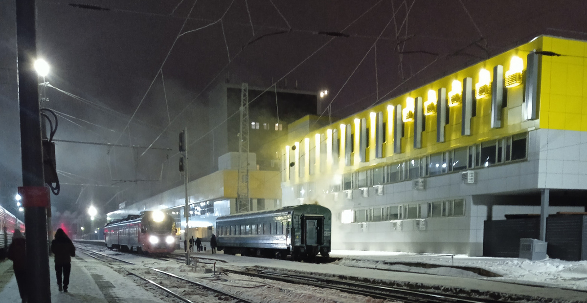 Пенза, раннее утро, 30.12.24. Фото автора