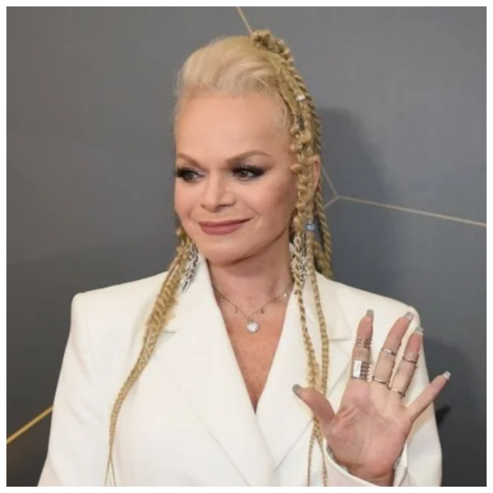 Суд вернул жильё Долиной, а аферистов обязали компенсировать ущерб певице