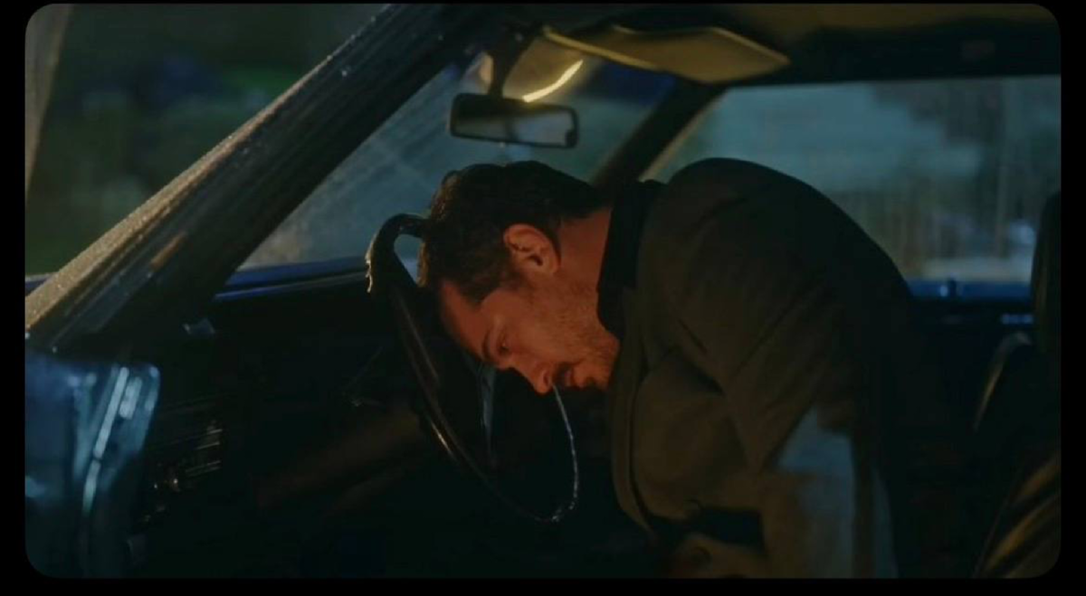 Стоп кадр из сериала «Мечта Эшрефа»