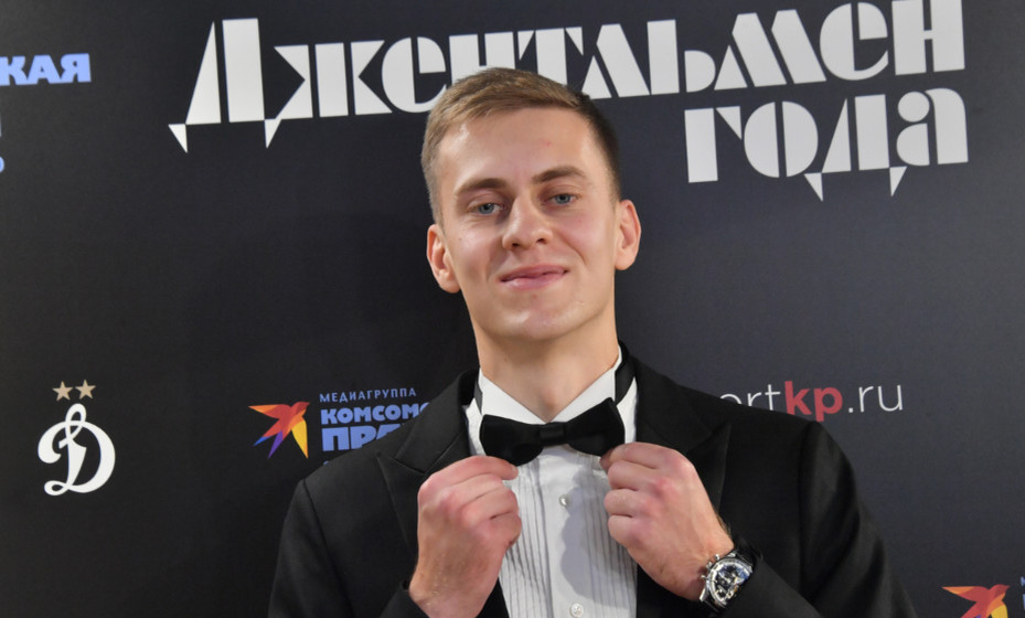    Про вступления Даниила Фомина в клуб джентльменов сняли фильм. Фото: КП