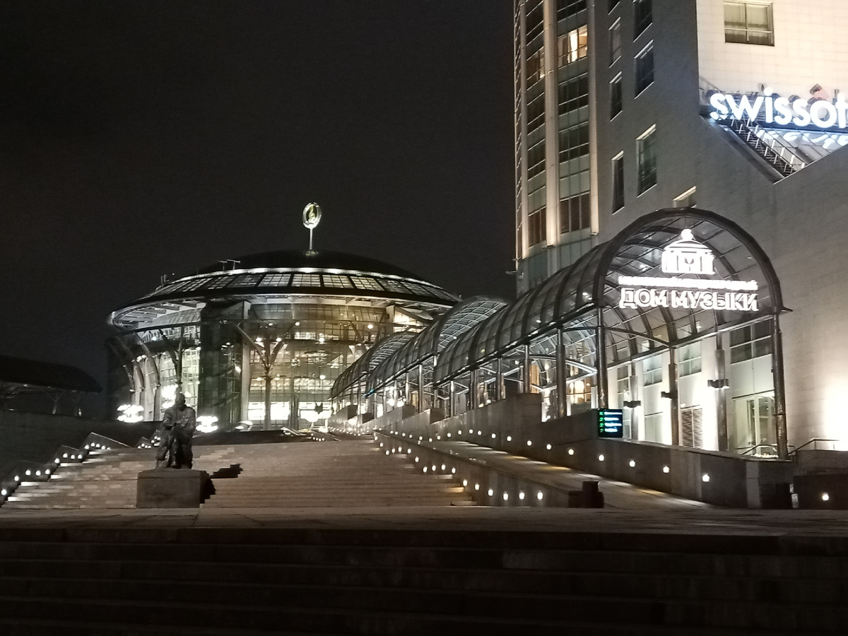 Дом Музыки (все фото автора от 7 декабря) 