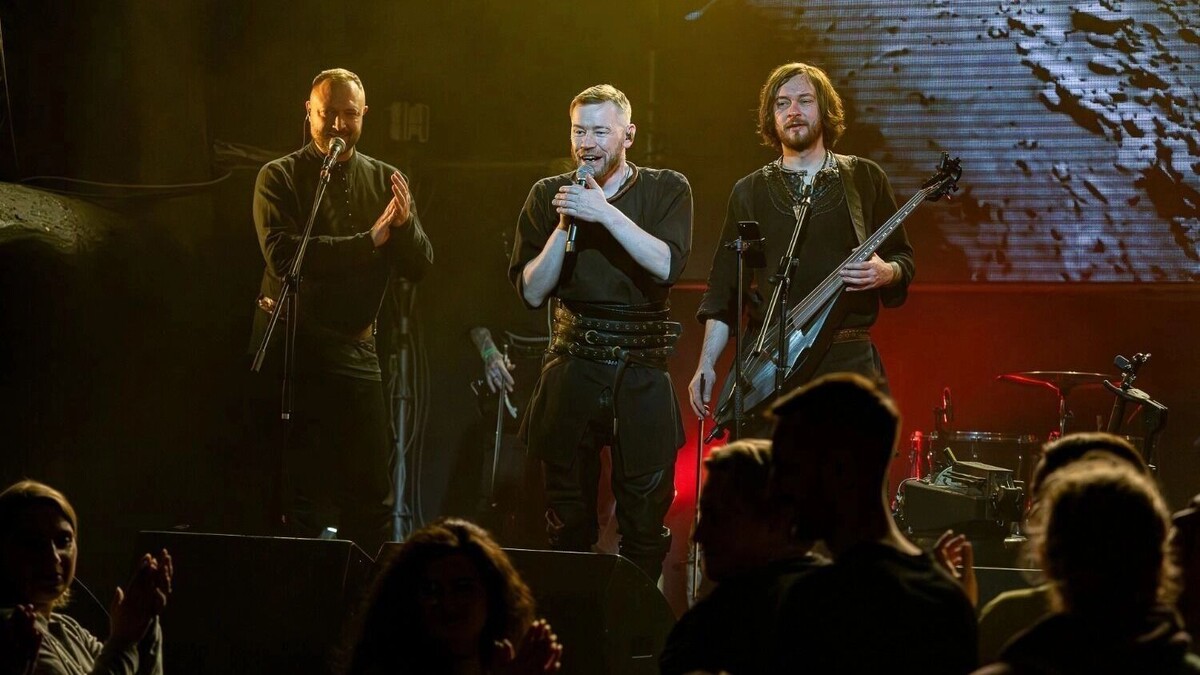     Автор: Юлия Инглина Источник: vk.com/led_led_led