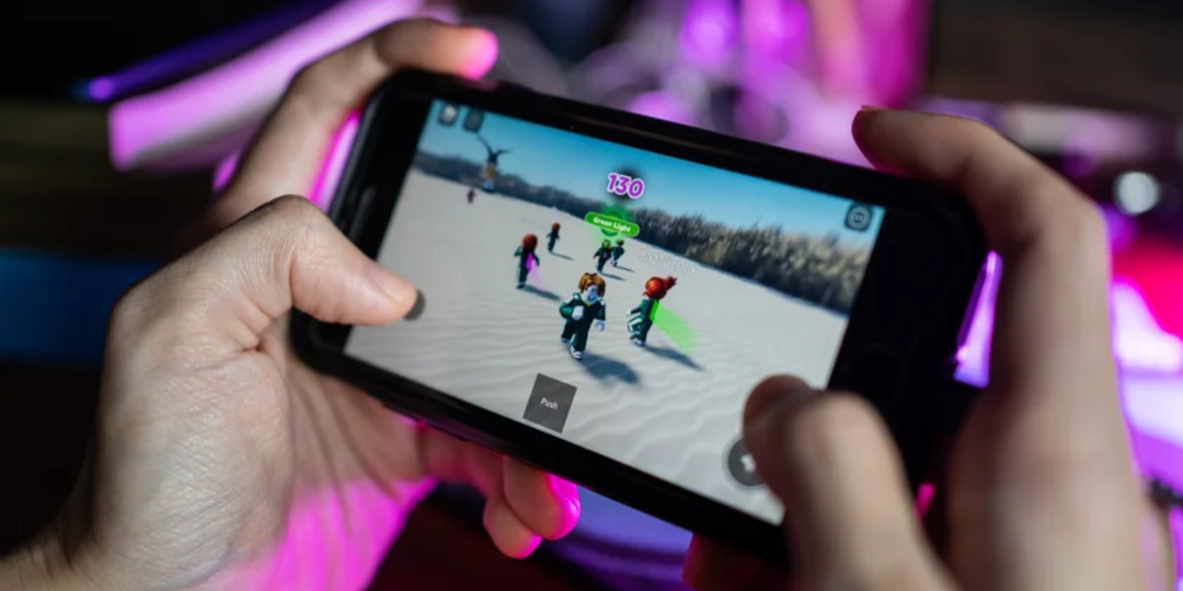 Рай для педофилов. Почему в России запретили Roblox?