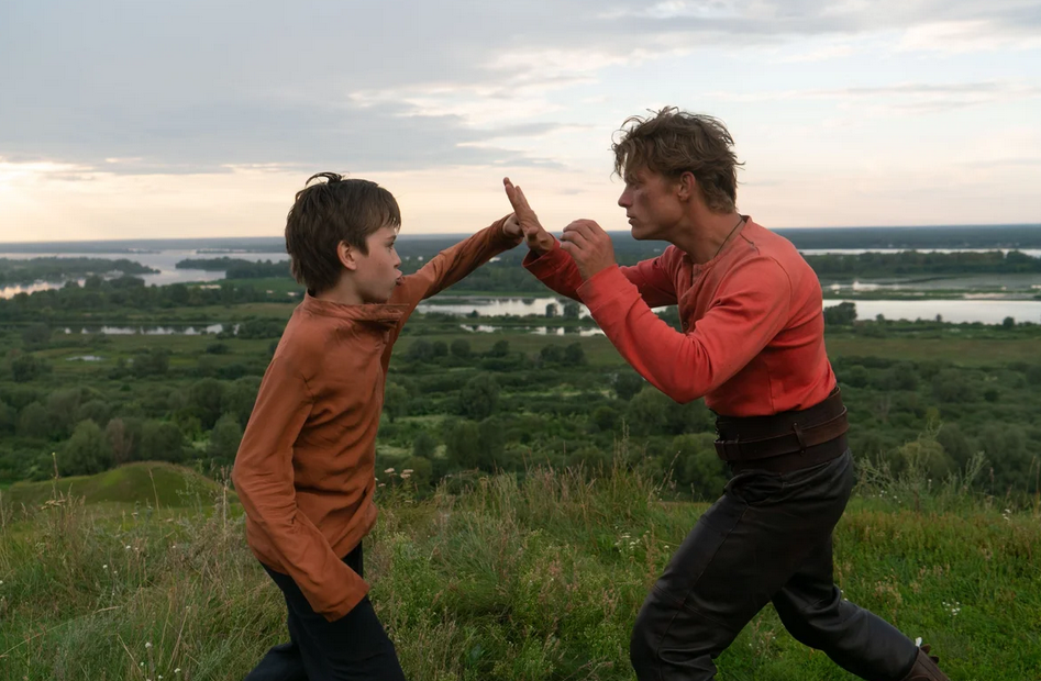 Листайте кадры.