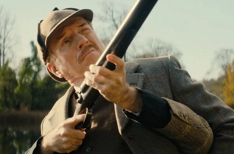 Листайте кадры.