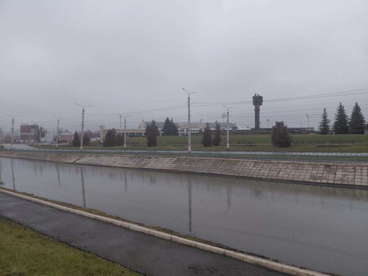 Река Саранка навевала глубокие мысли о вечной реке времени...