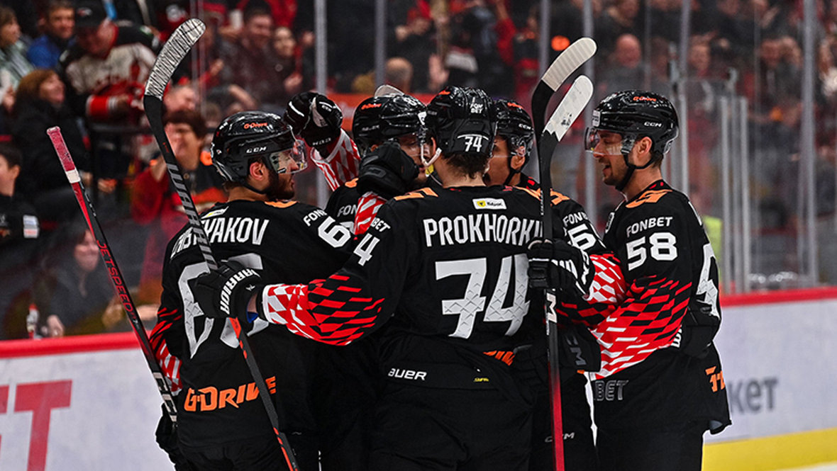    Фото ХК «Авангард»