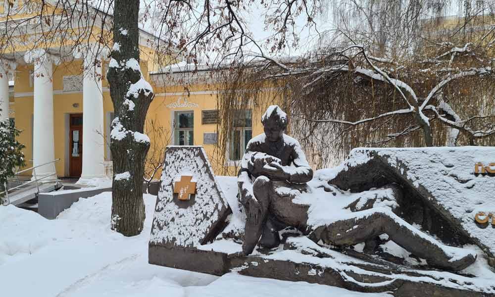Музей истории медицины в Тамбове. Памятник медикам, погибшим в годы Великой Отечественной войны 1941-1945 годов.