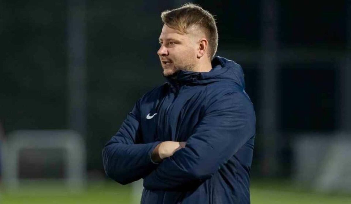     Алексей Тарасюкю Источник: spb.kp.ru Автор фото: Пресс-служба ЖФК "Зенит"