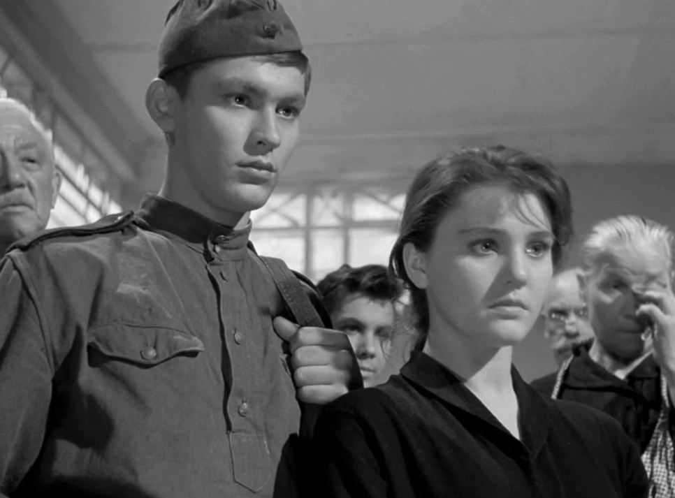 Кадр из фильма "Баллада о солдате". Яндекс картинки.