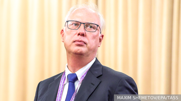     Фото: MAXIM SHEMETOV/EPA/TASS   
 Текст: Антон Антонов