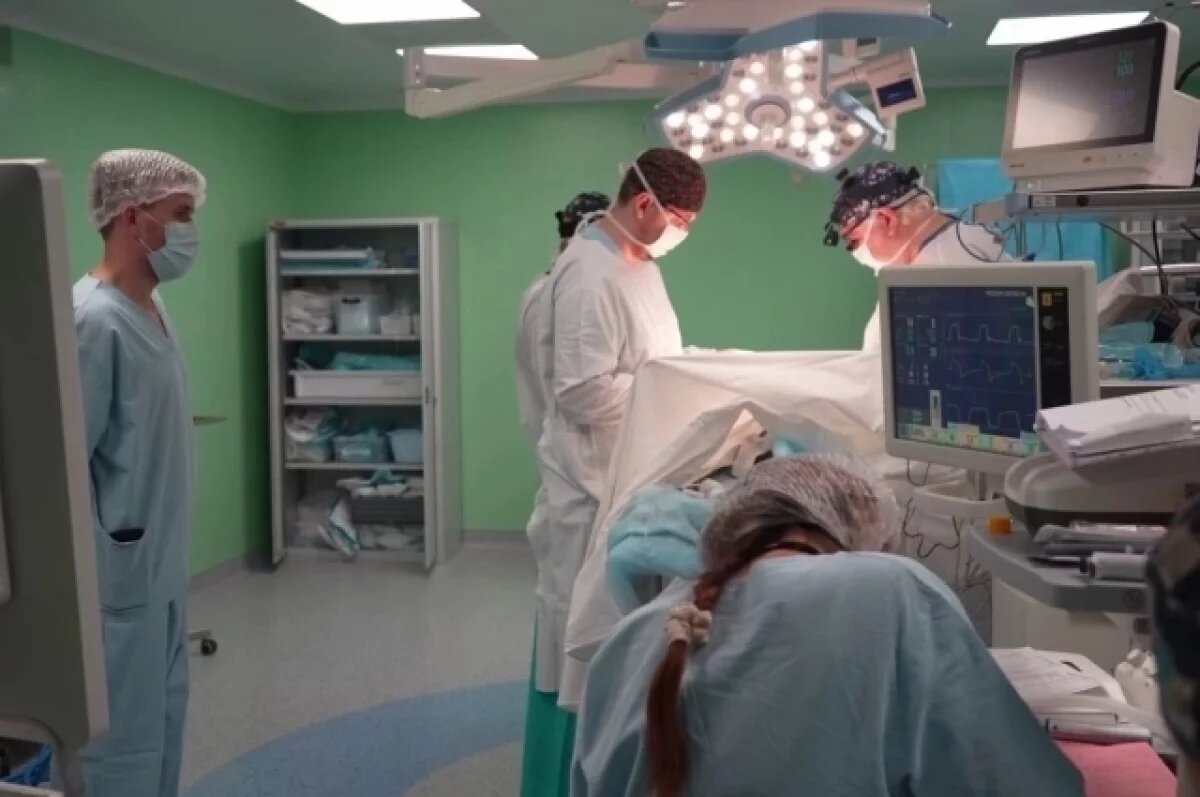    В Иркутске хирурги спасли 10-летнего мальчика с опухолью сердца