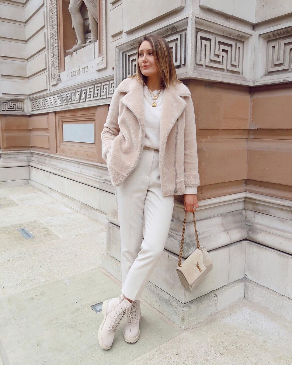 @itsjustinesjournal/