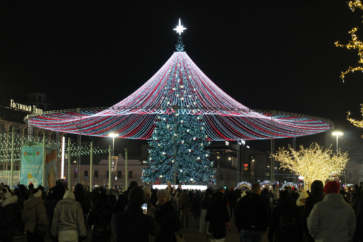 Фото автора. Новогодняя площадь Ленина