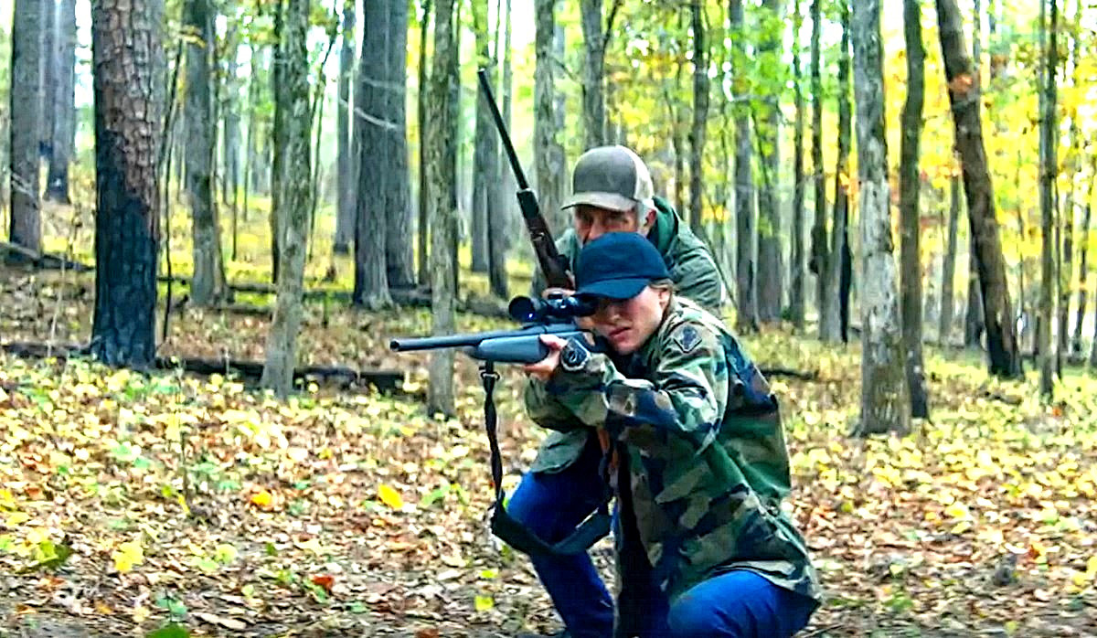 - Суслика видишь? - Нет. Только выхухоль. - Так, стоп! А на это мне что ответить? 