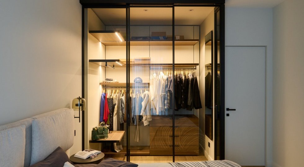 Японский метод складывания вещей, который освобождает половину шкафа