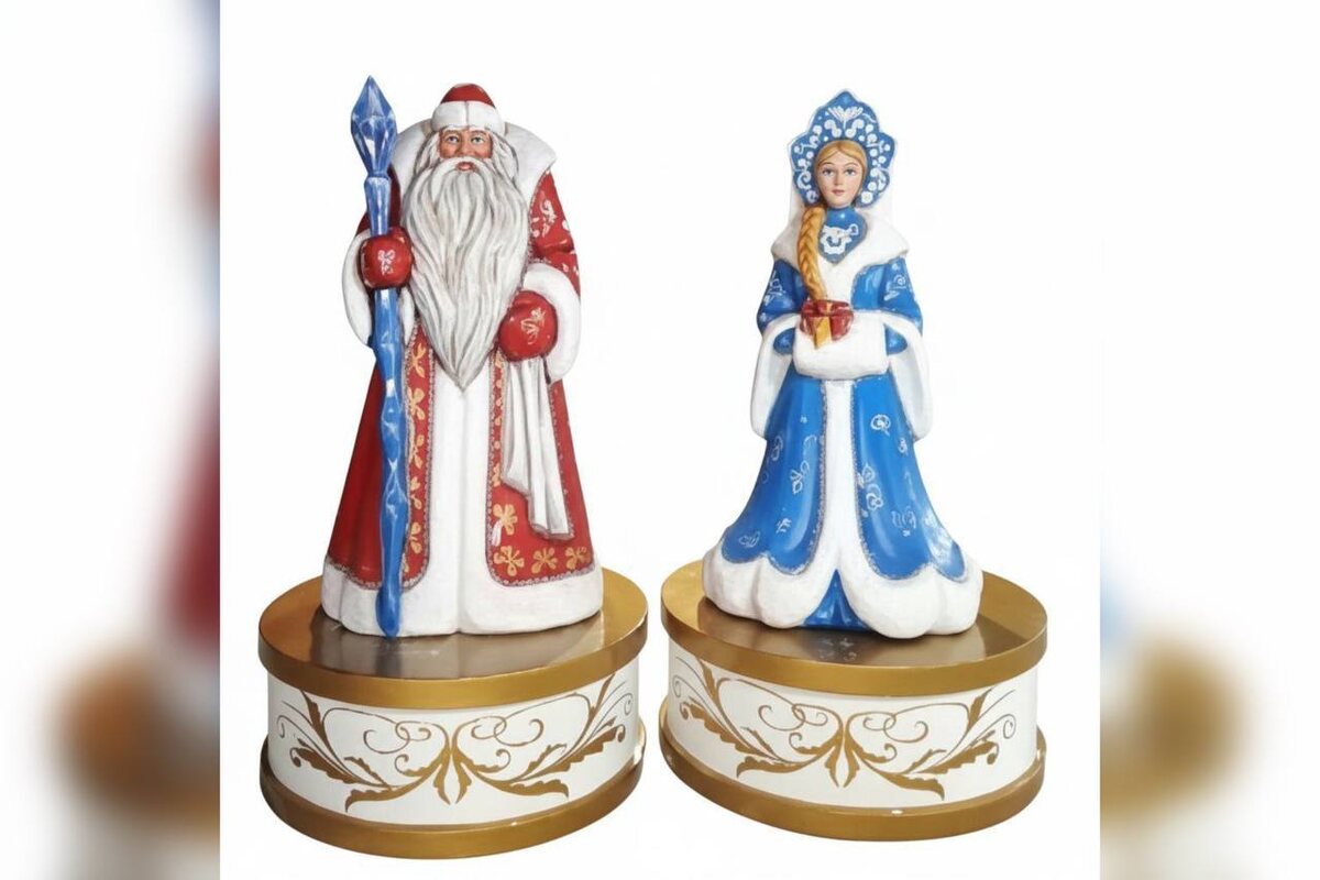    Почти трехметровые фигуры Дед Мороза и Снегурочки появятся в Оренбурге