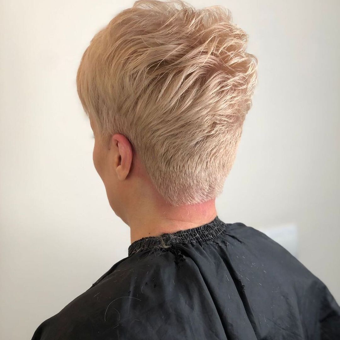 https://www.instagram.com/elhamnikooe_haircut/