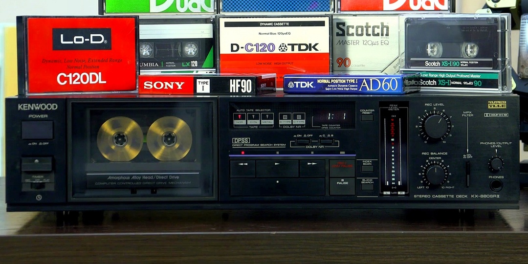 KENWOOD KX-880SRII:  Кассетная дека 1984 года, которая всё ещё впечатляет