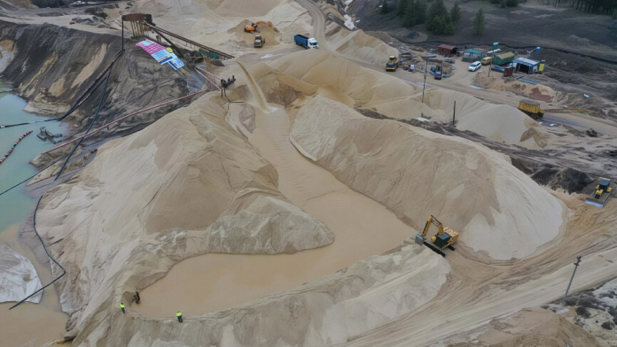 Песчаный карьер