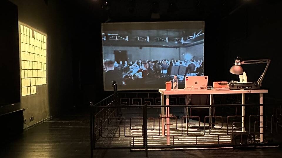 Спектакль «Русская смерть. Воспоминание о спектакле». Камерный театр «Среда 21».