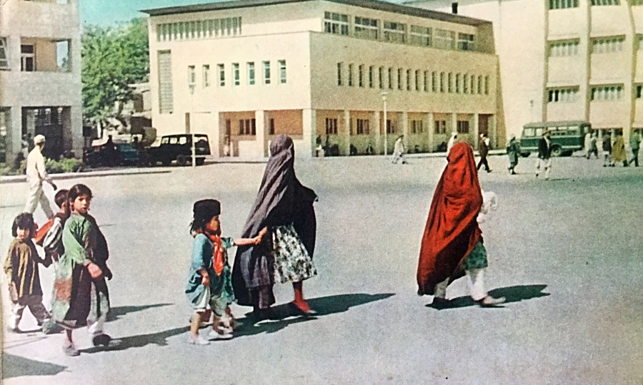 Афганистан: как СССР строил школы и одновременно воевал