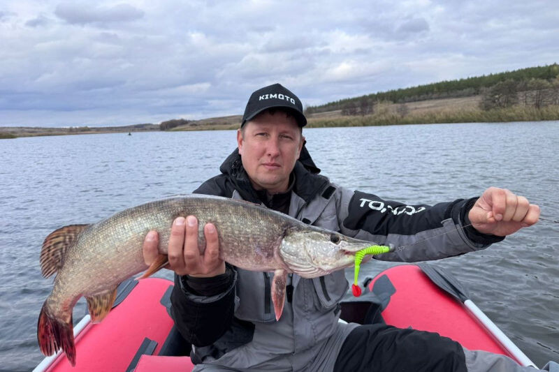    МИхаил Овчинников с трофеем (фотографии предоставлены Михаилом Овчинниковым)