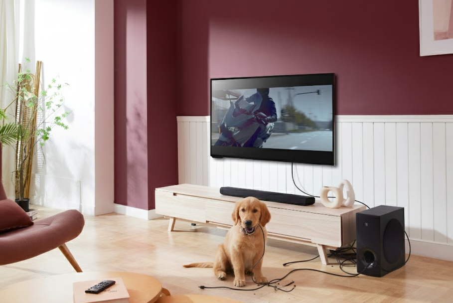 Интерьер с проводами