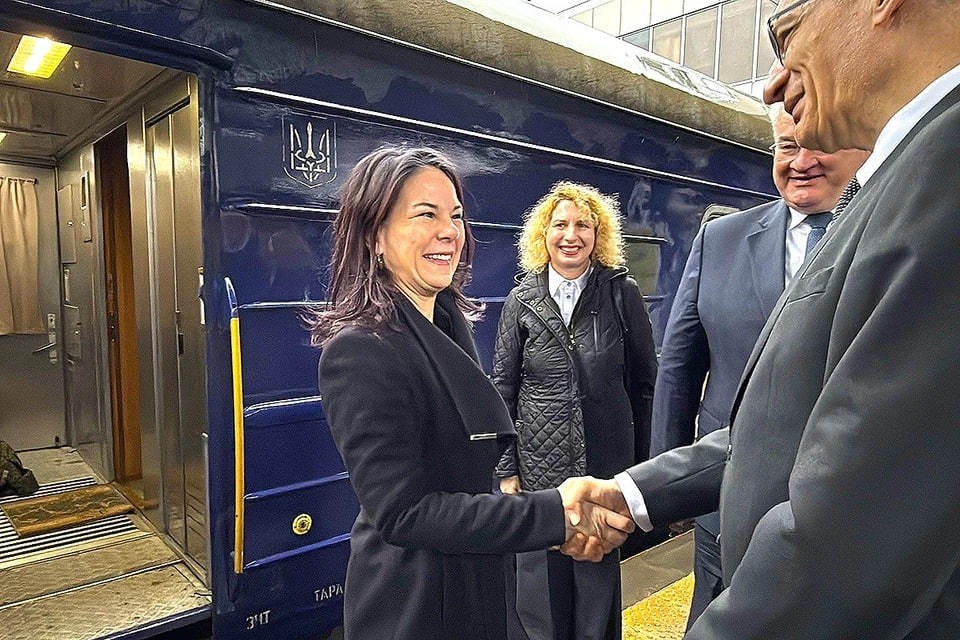    В Европе появился «новый Борис Джонсон»: мирное соглашение по Украине оказалось под угрозой из-за желания сражаться дальше GLOBAL LOOK PRESS