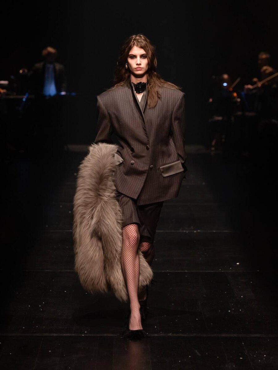    модный дом YANA, Яна Расковалова, Даниил Берг, YANA показ, YANA новая коллекция