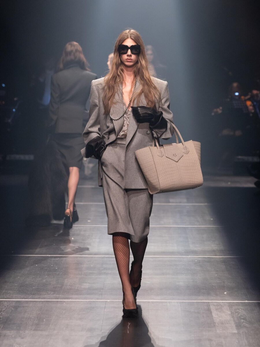    модный дом YANA, Яна Расковалова, Даниил Берг, YANA показ, YANA новая коллекция