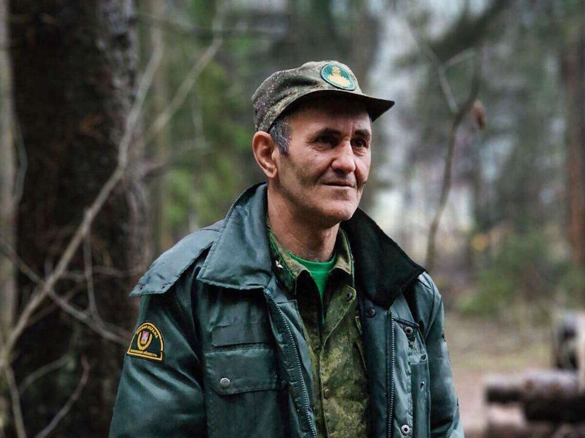    Старший участковый лесничий Дороховского участкового лесничества Мухтар Магомедов | © Фото : ГАУ МО "Мособллес"