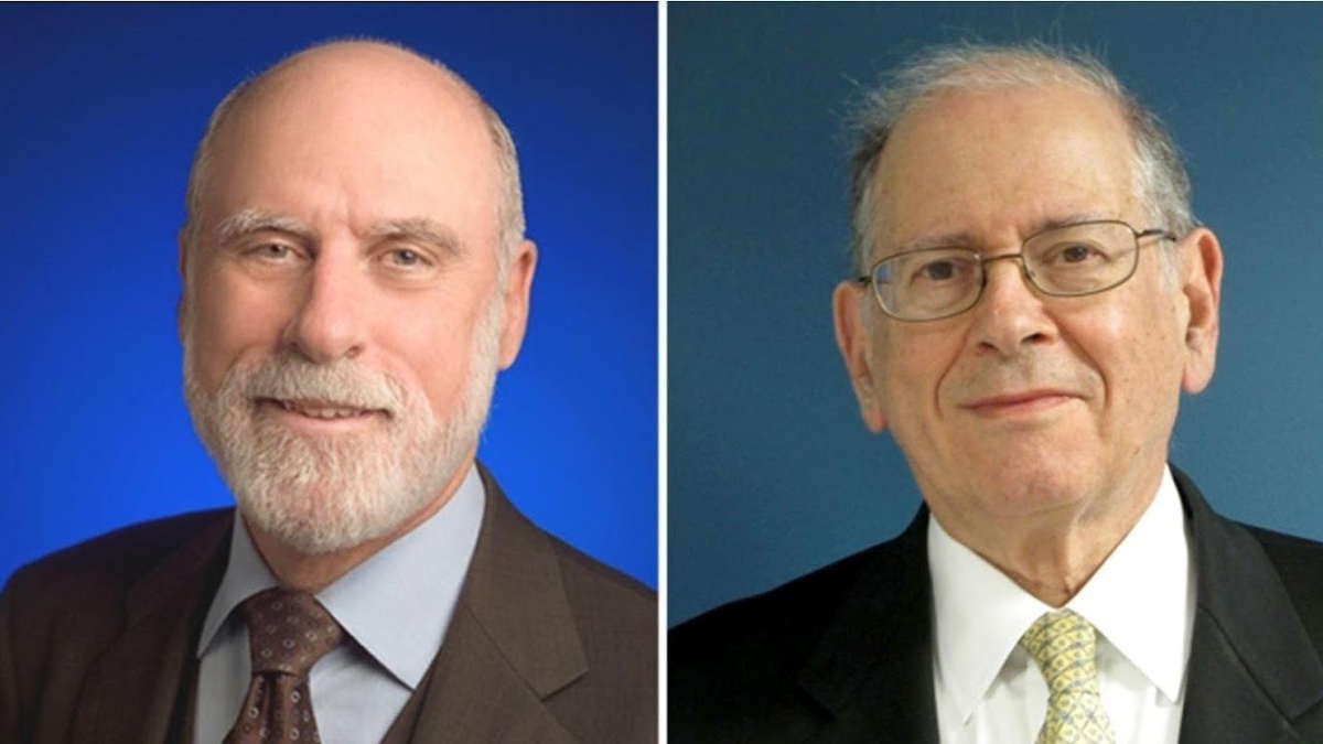 Винтон Серф (слева) и Роберт Кан (справа)