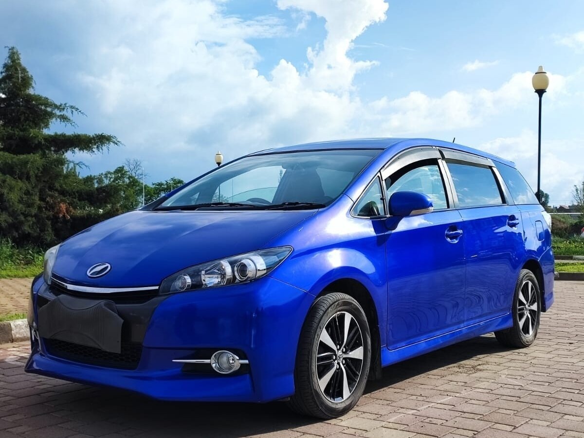 Легендарный японский универсал, доступен к заказу с аукциона из Японии в отличном состоянии