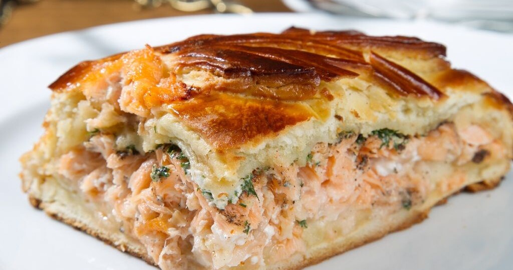 Рыбный пирог — гармония вкуса и текстур