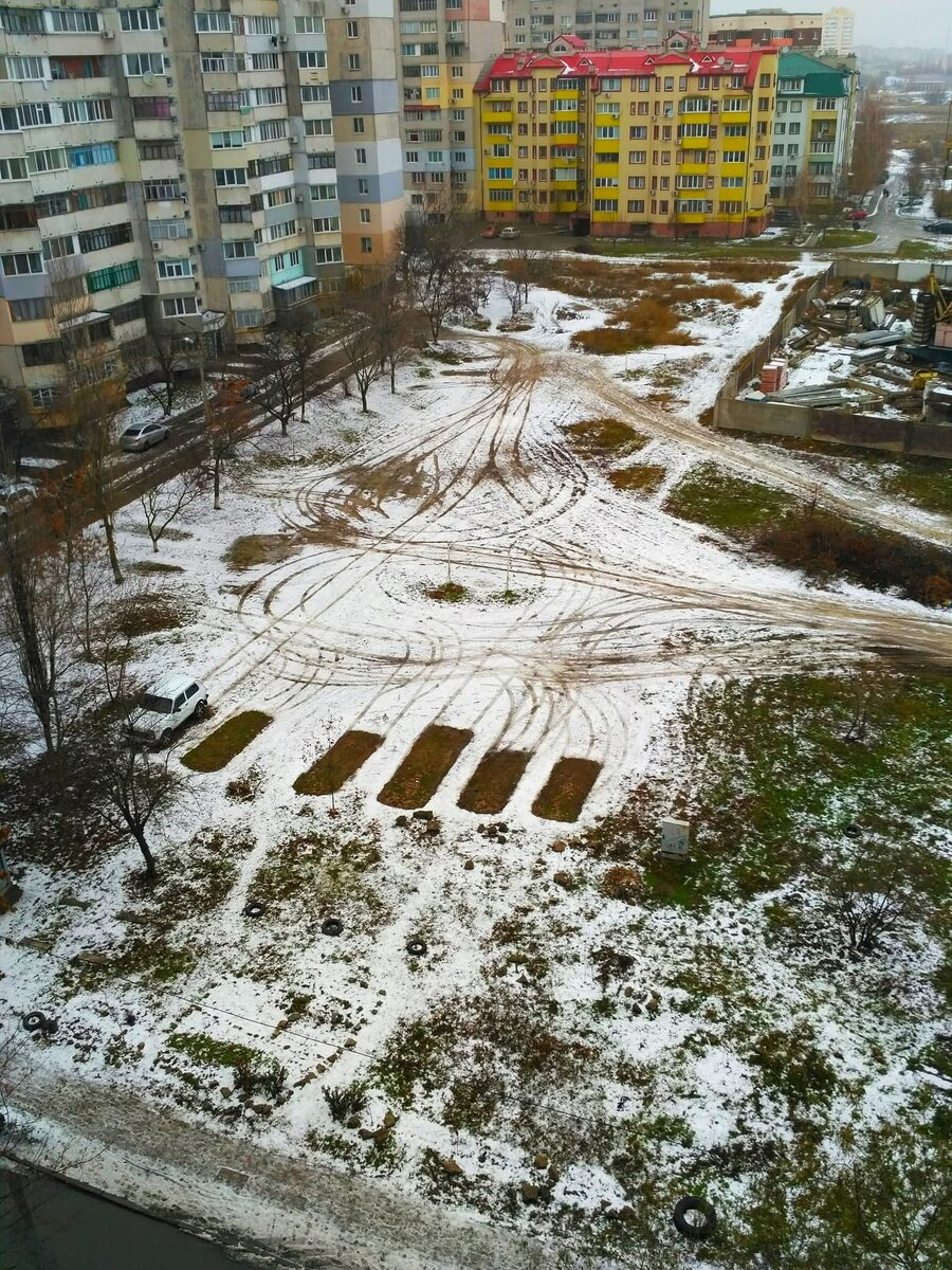 Херсонской двор