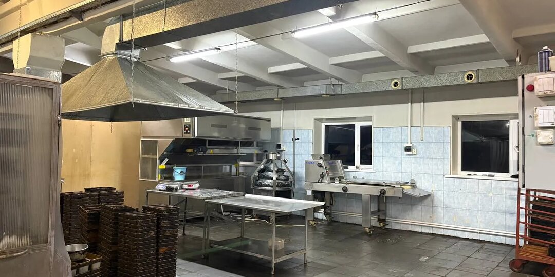 На Камчатке пекарь случайно отпилил себе руку во время работы