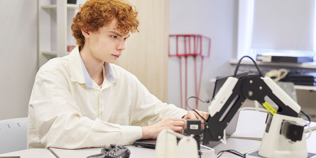 Почти на 60% увеличилось количество предпрофессиональных ИТ-классов в Подмосковье