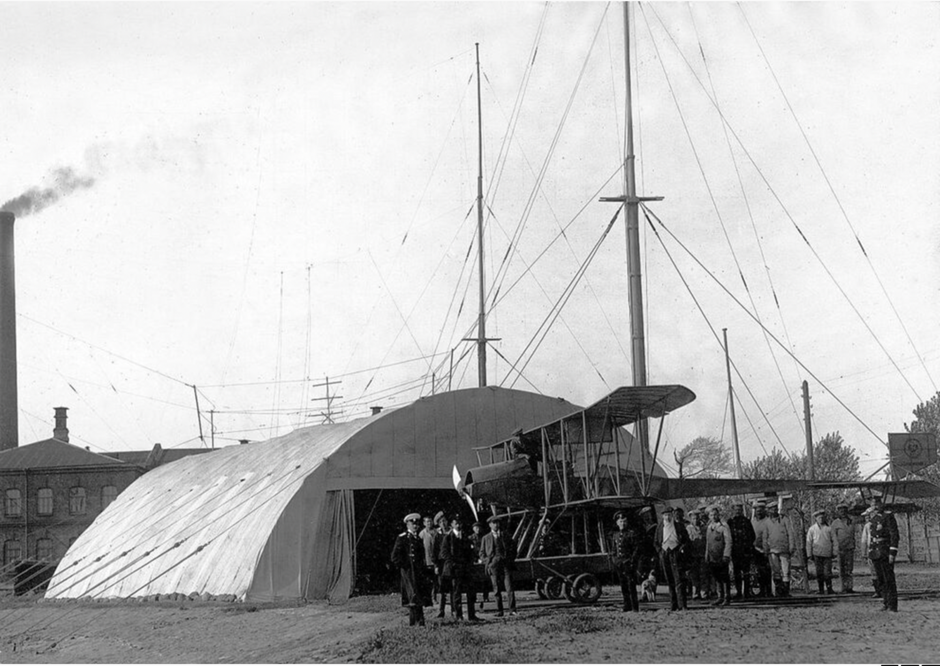 Школа Капитанов им. Б.И. Дерушева | Авиационная станция Морского ведомства. Санкт-Петербург, Васильевский район, 1912-1913