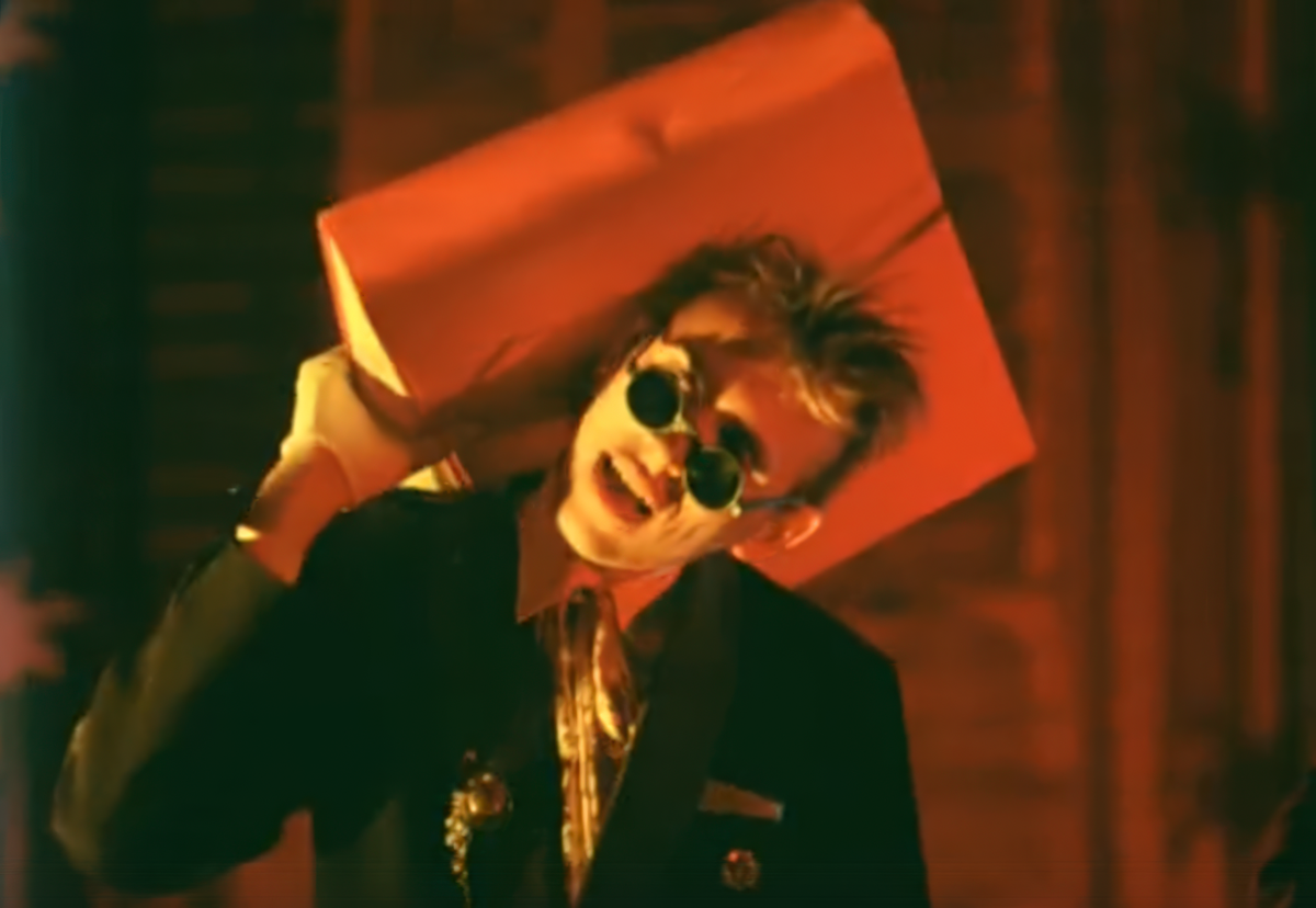 АукцЫон в фильме Взломщик