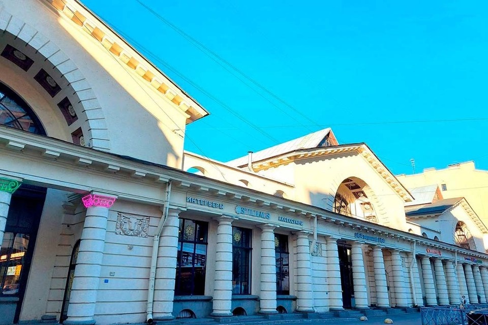    Комплекс выполнили в стиле сталинского неоклассицизма. Фото: КГИОП