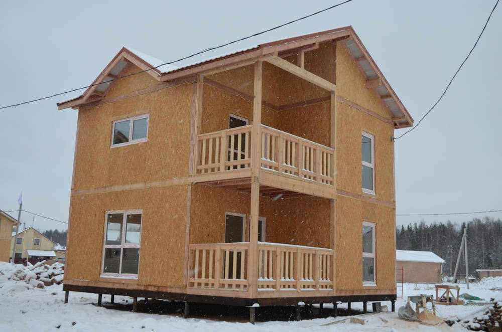 Нет, это не мой дом. Пишу для тех, кому лень читать и он просто листает.