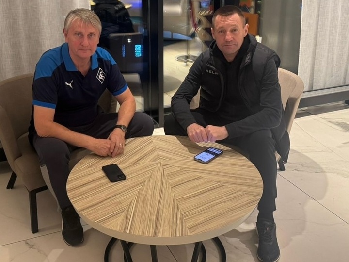     Сергей Марушко и Андрей Тихонов. Фото: ЖФК «Крылья Советов»