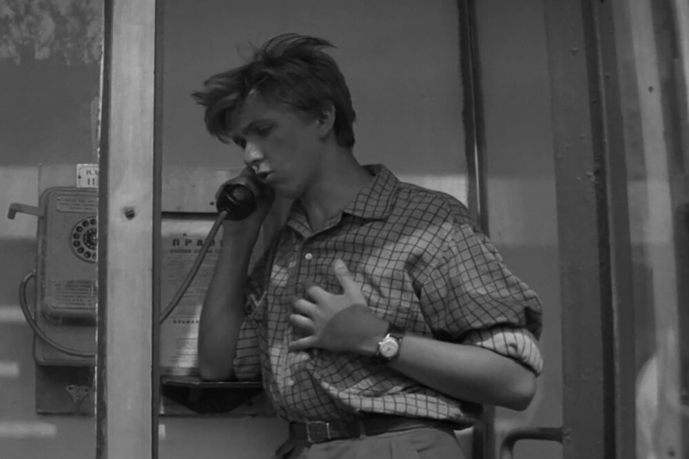    Евгений Стеблов в фильме «Я шагаю по Москве». Фото: Кадр из фильма