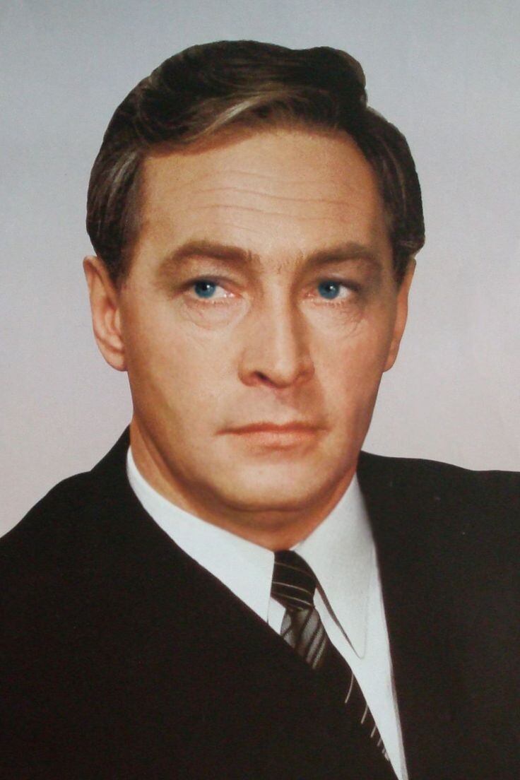 Вячеслав Васильевич Тихонов