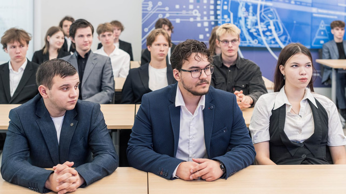    Григорий Овесов